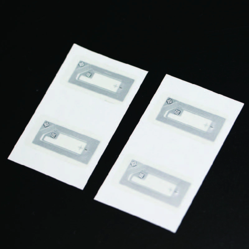 Thẻ RFID giấy được sử dụng trong tập kết kho hàng