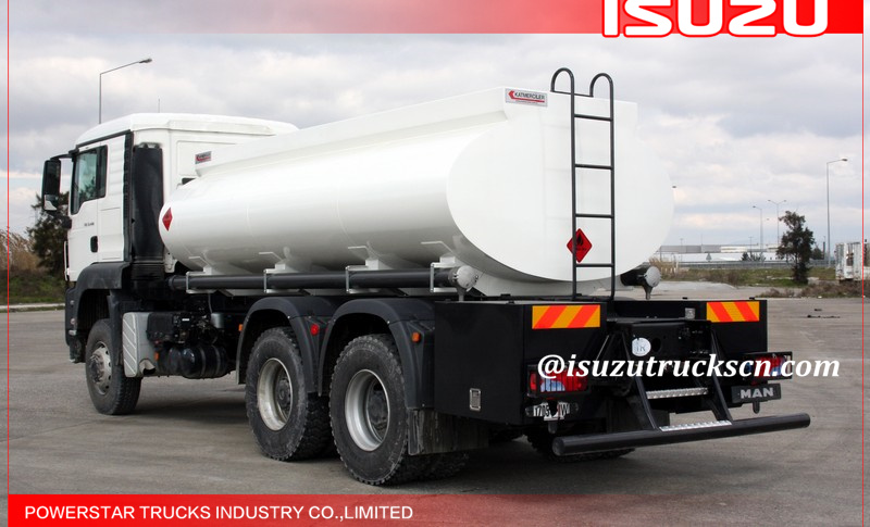 15000L Isuzu Carbon Steel Oil Tank Transportation for Light Petroleum/Diesel Delivery