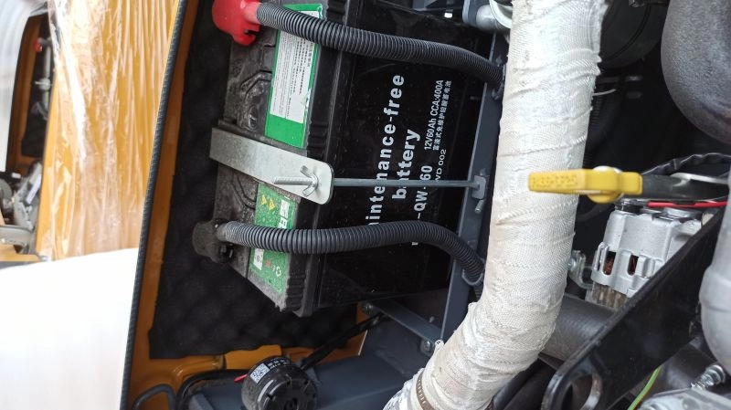 Xử lý vật liệu Xe nâng động cơ diesel mini 3 tấn