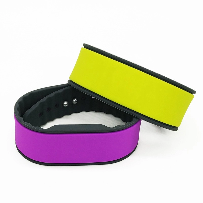 Dây đeo tay silicon RFID đôi màu cho câu lạc bộ thể dục