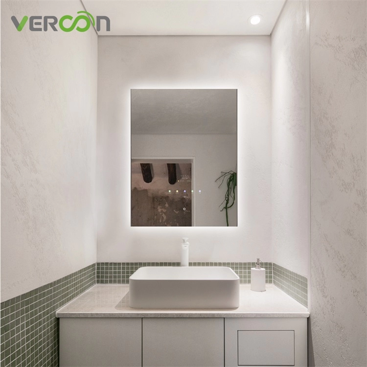 Gương thông minh Khách sạn Phòng tắm LED Gương Vanity Hiển thị thời gian chống sương mù