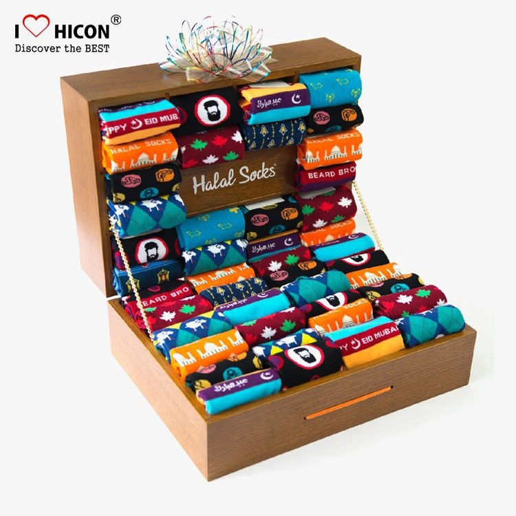 Happy Customized Wood Brown Counter Top Sock Display Foot Case