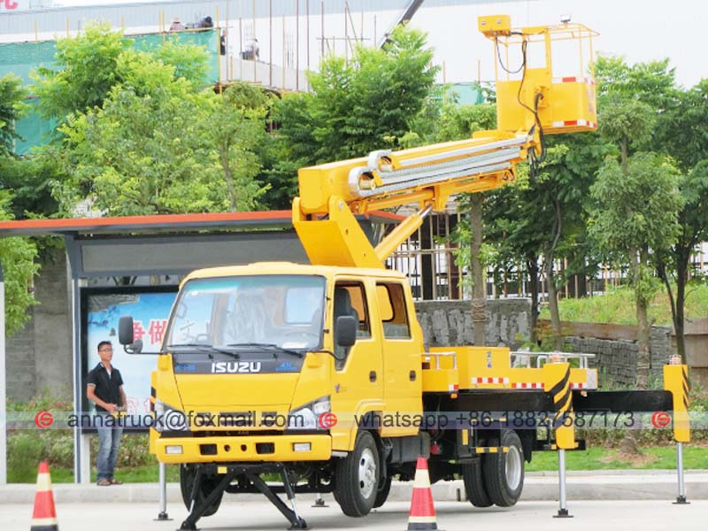 Xe tải bệ trên không bằng kính thiên văn ISUZU 21M phía trước bên trái