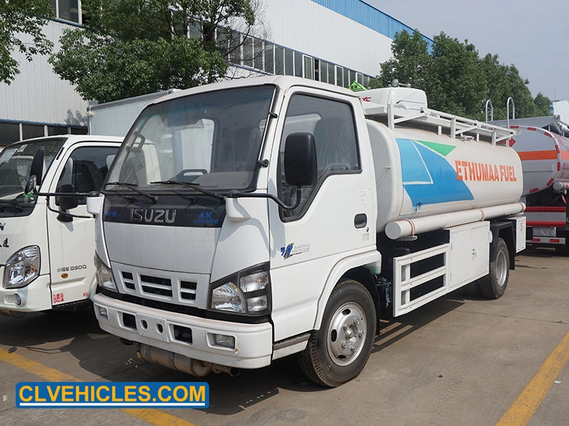 ISUZU 600P xe chở nhiên liệu 5000 lít