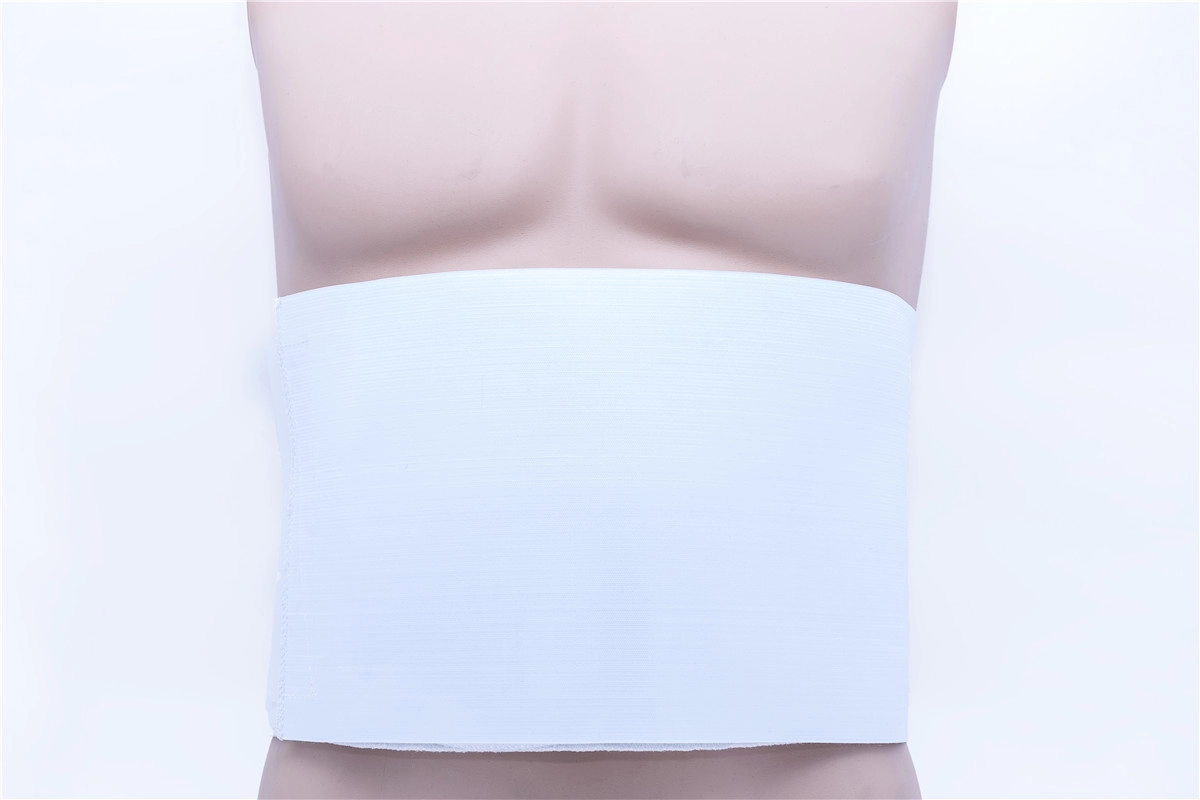 Nữ hoặc nam sau phẫu thuật Chất kết dính đai sườn và quấn hỗ trợ lưng dưới để điều trị