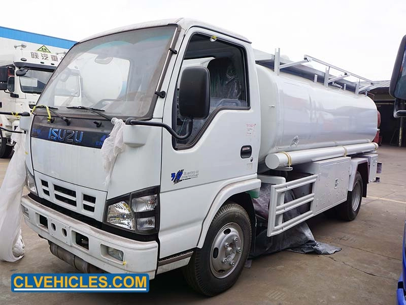 Xe tải chở nhiên liệu ISUZU 600P 5000L