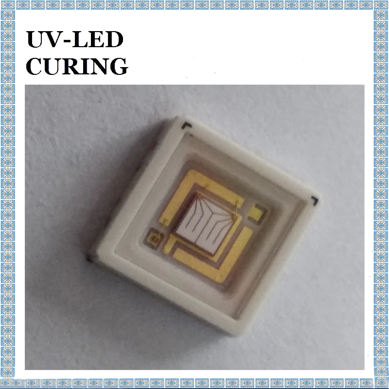 Công suất tiêu tán đèn LED UV 365nm 9w Thông lượng bức xạ 3000mw