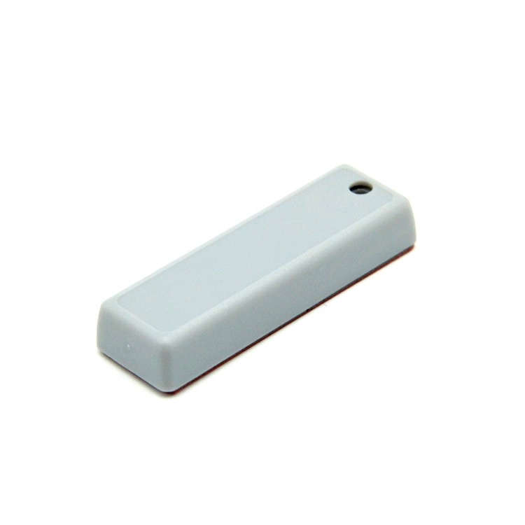 Thẻ cứng thụ động UHF đặc biệt U CODE7 khoảng cách đọc dài chống kim loại Nhãn thẻ cứng thông minh RFID ABS