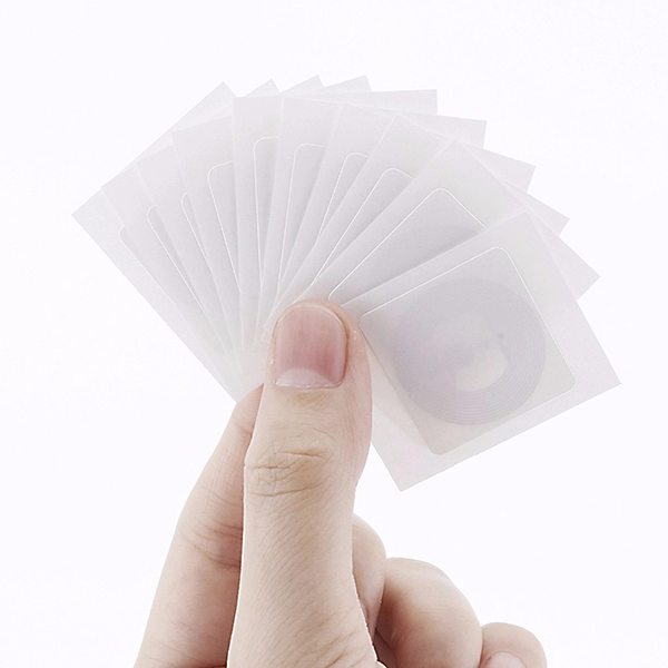 Nhãn dán thẻ RFID 13,56mhz Nhãn NFC Nhãn dán rfid cho thẻ truy cập