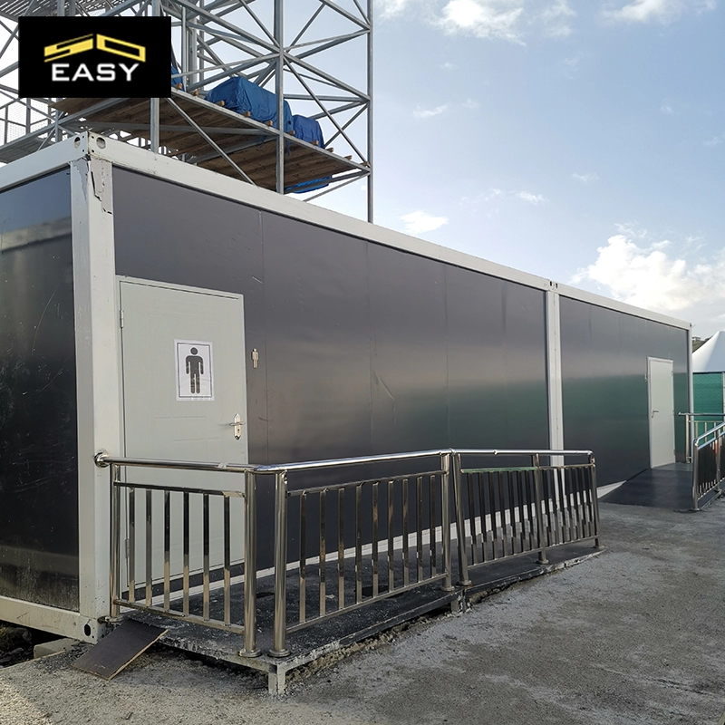 Các tòa nhà nhà container vận chuyển được chuyển đổi thành nhà vệ sinh ở Saint Lucia